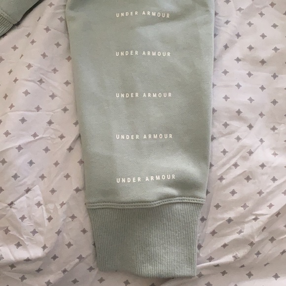 Under Armour Fleece Hoodie - Picture 5 of 8